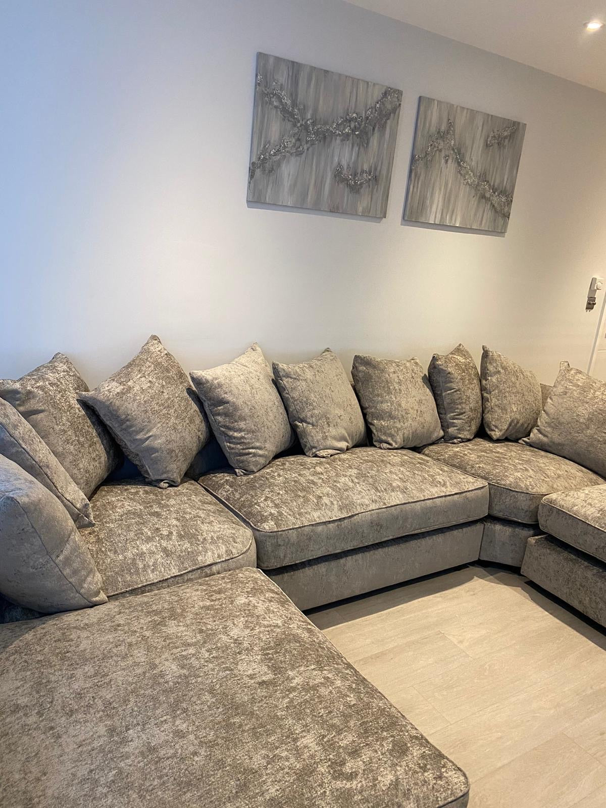 Bishop U-Shape Corner Sofa – Grey Chenille Fabric