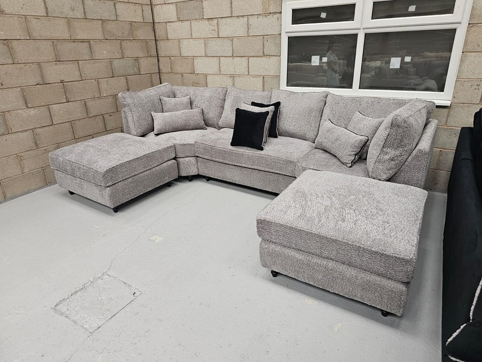 Premium U-Shaped Sofa – High Back Cushions in Teddy Boucle
