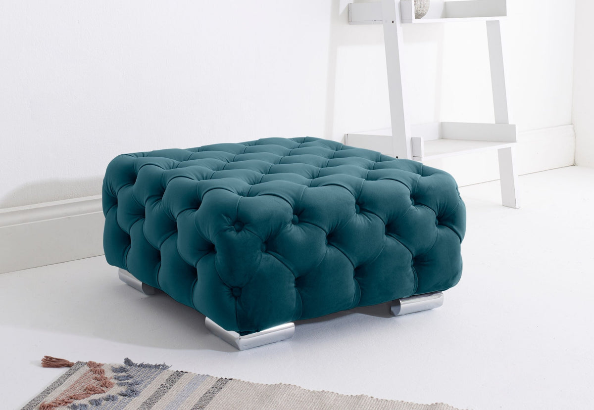 Malibu Corner Fullback - 2c2 + Extra Cushions